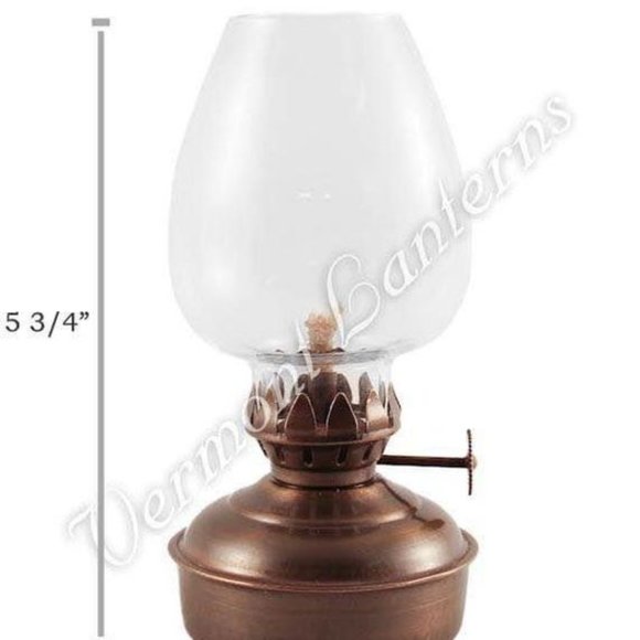 Mini Oil Lanterns in Antique Brass - Picture 2 of 3